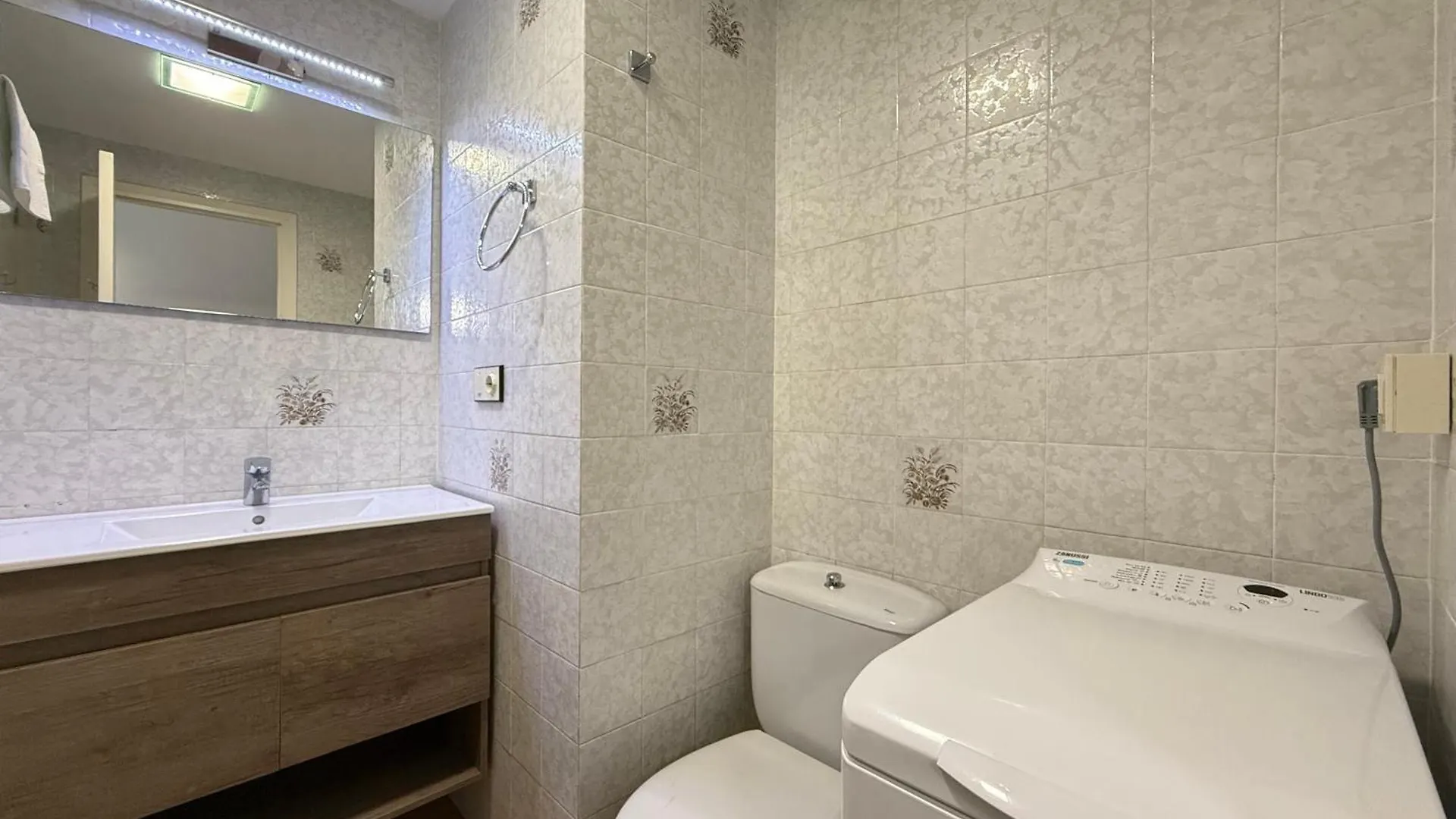 Apartamento Agi Sant Jordi Rosas España