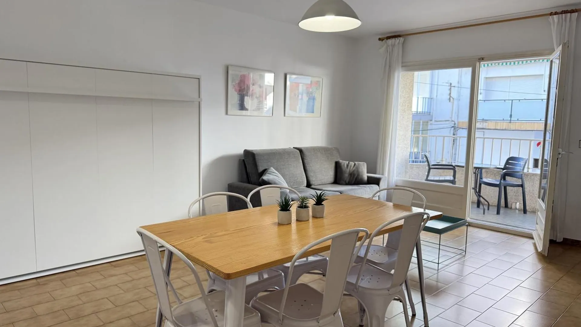 Apartamento Agi Sant Jordi Rosas España