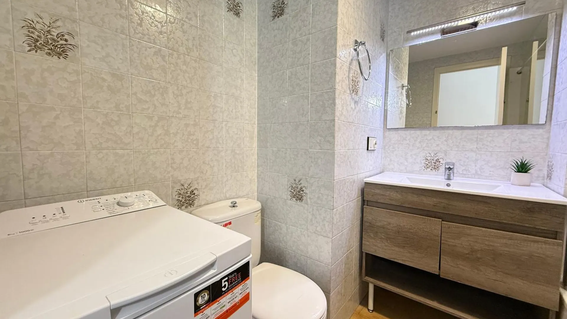 Apartamento Agi Sant Jordi Rosas